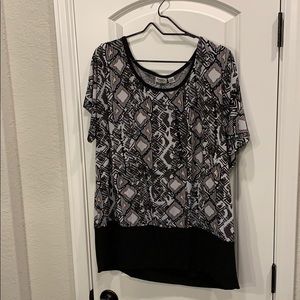 Cato Black and white tunic top